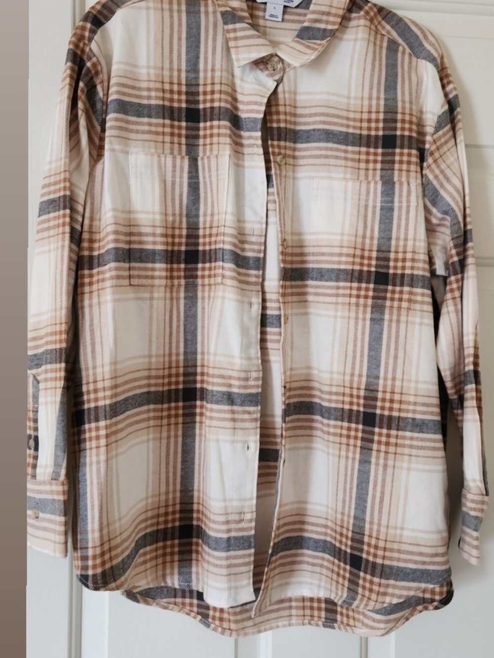 Old Navy Cream, Brown & Gray Plaid Button-Down Shirt Jacket